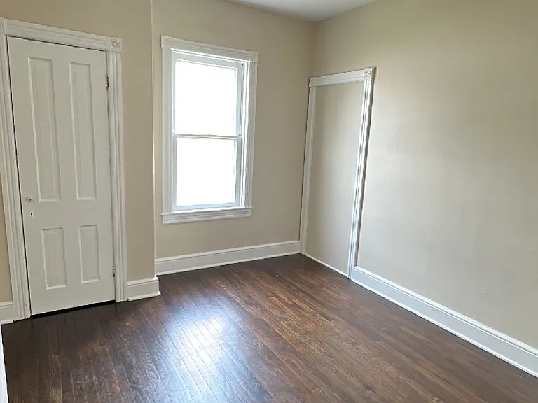 Unit Photo