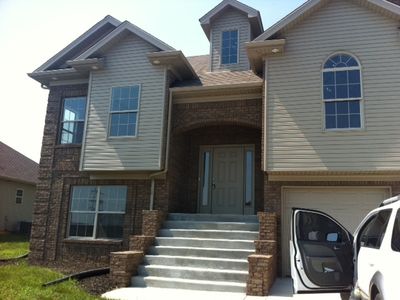 1715 W Crocus Dr, Vine Grove, KY, 40175