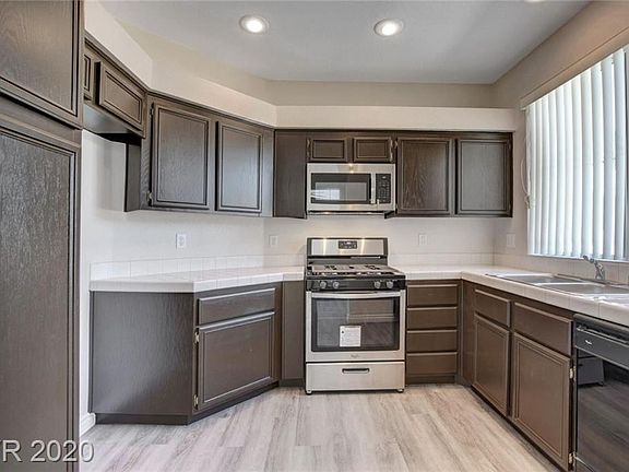 3rd image of 5155 W Tropicana Ave Unit 2041