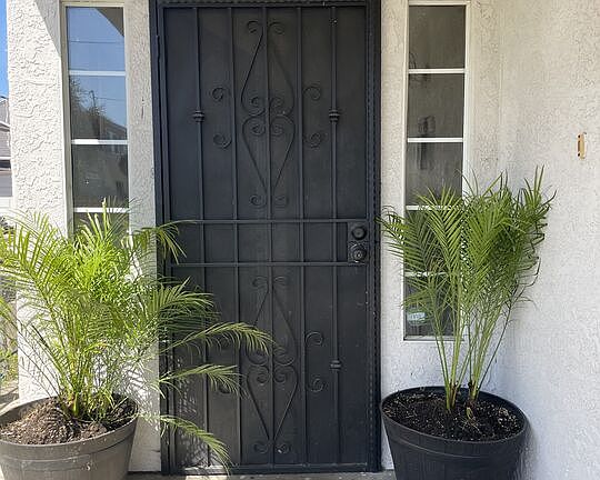 3rd image of 10327 Anzac Ave