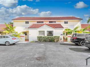 3008 San Remo Cir, Homestead, FL 33035
