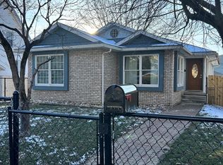 830 5th St, New Martinsville, WV 26155