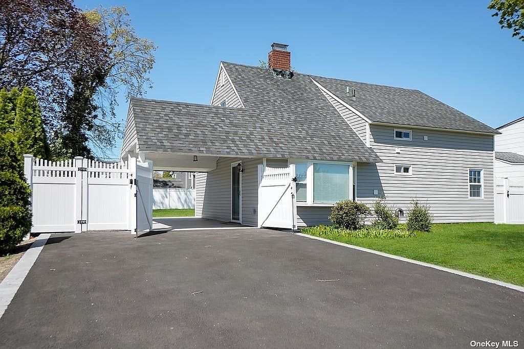 291 Willowood Drive, Wantagh, NY 11793 Zillow