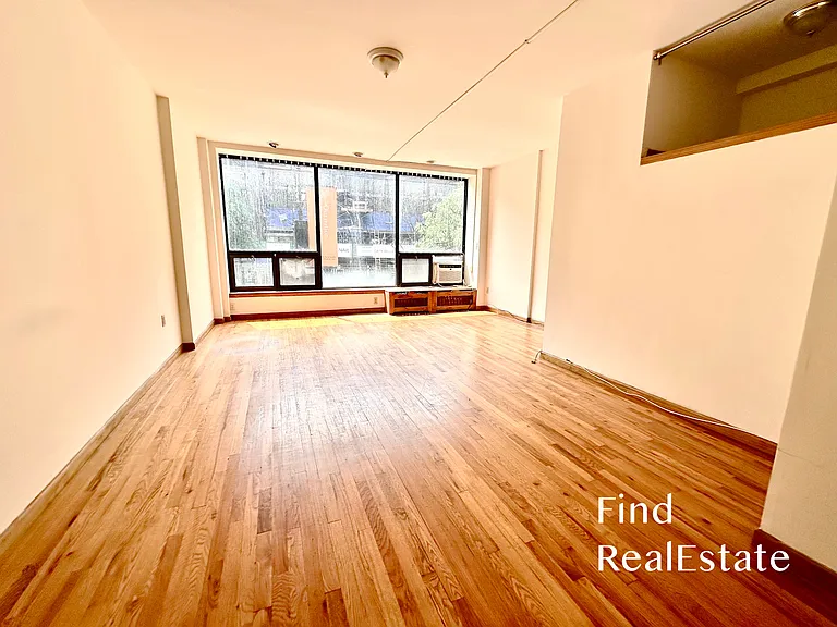 151 W 72nd St #1F — Photo 1