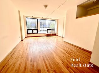 151 W 72nd St #1F, New York, NY 10023