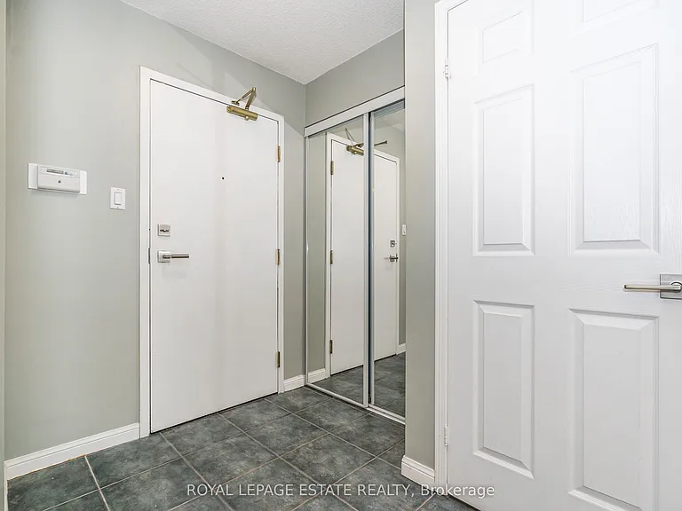 109 Front St E #515 — Photo 44