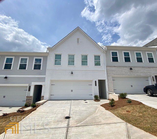 1st image of 3361 Verdi Ln