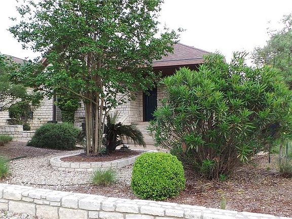 3rd image of 108 Crazy Cross Dr