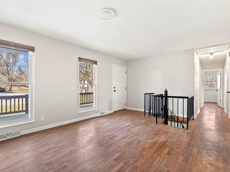 16309 S Queen Ridge Dr — Photo 5