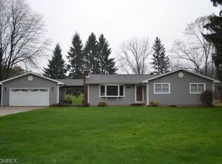 1724 Trares Rd, Mogadore, OH 44260