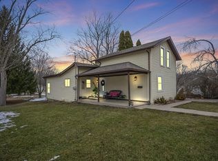 345 Castle St, Lowell, IN 46356