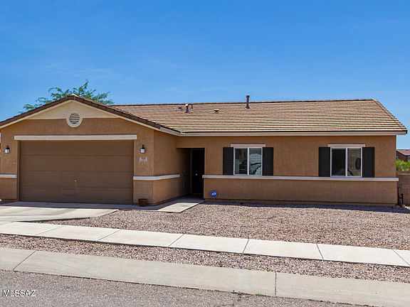 3rd image of 702 S Harry P Stagg Dr