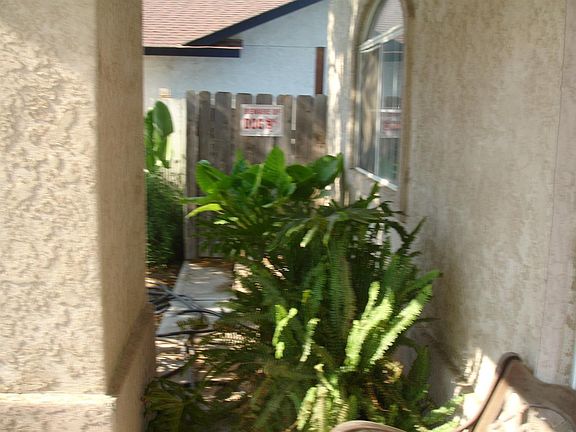 2nd image of 611 Santa Bonita St