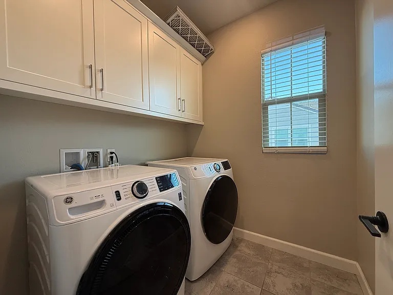 10110 Hercules Way — Photo 44