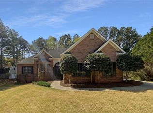 105 Laurel Ridge Ct, Fayetteville, GA 30215