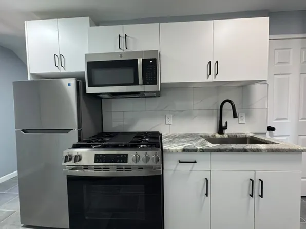 752 Park St, Bridgeport, CT
