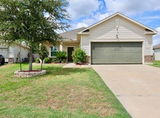 1045 Spindle Tree Ln, Brookshire, TX 77423