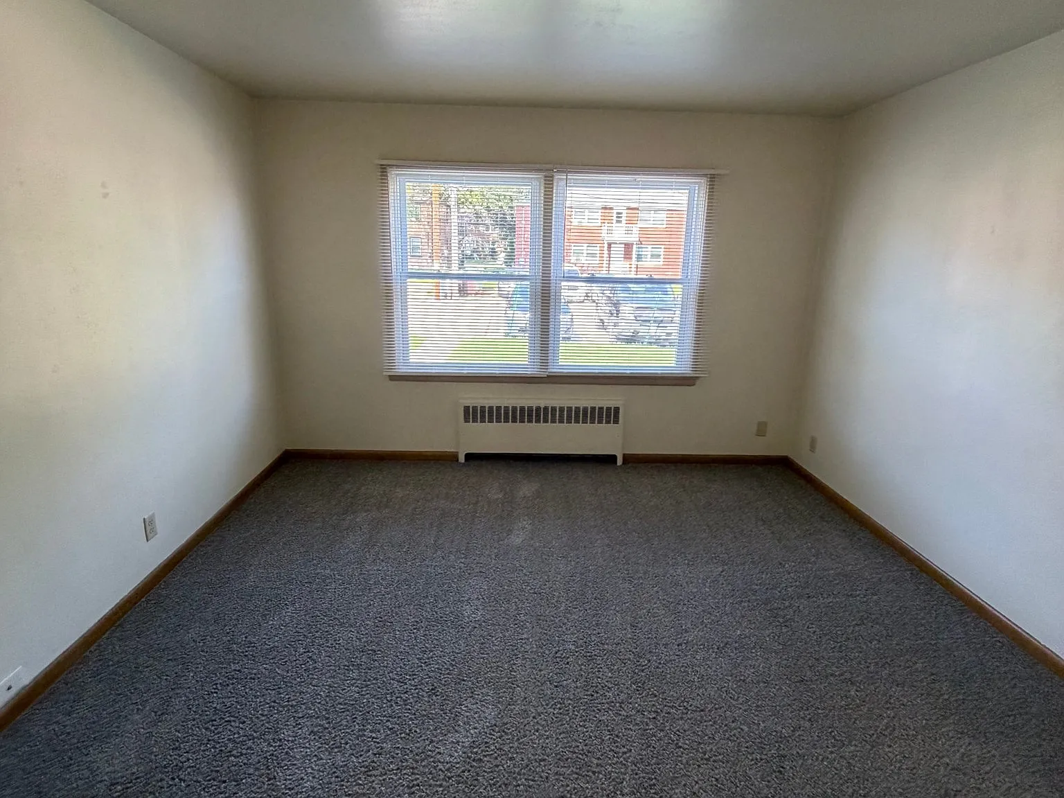 3145 S 47 St #4 — Photo 3