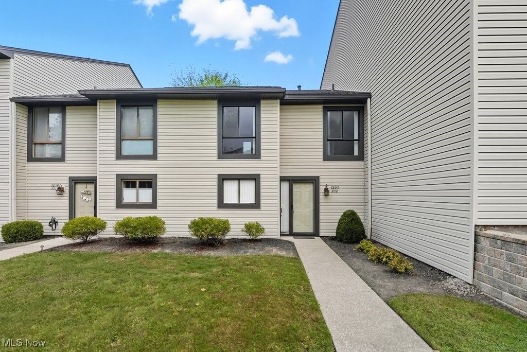 Real estate listing image