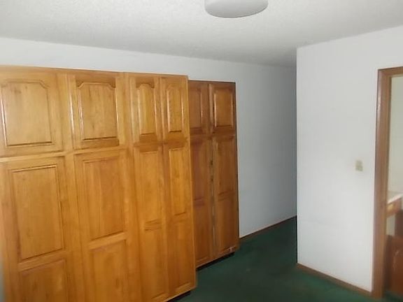 5th image of 8858 Gateway Dr