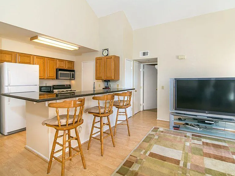 21226 Trumpet Dr — Photo 5
