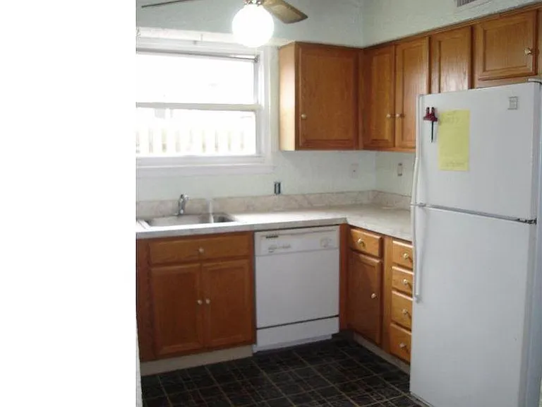 21 Aldeberan Dr — Photo 3