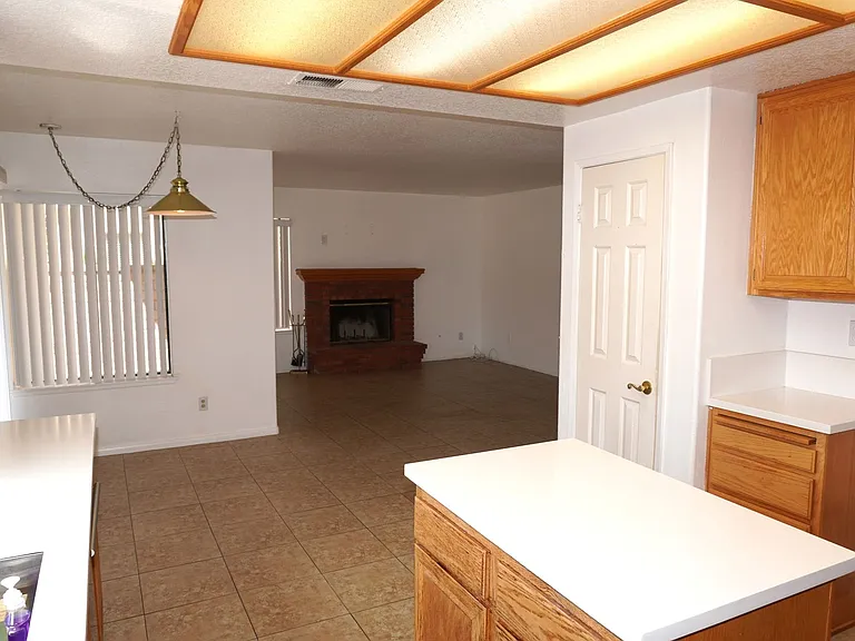25955 La Barca Rd — Photo 9