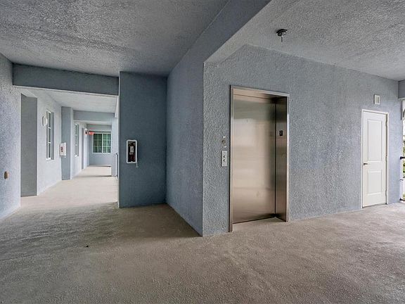 3rd image of 14151 HERITAGE LANDING BOULEVARD #1025