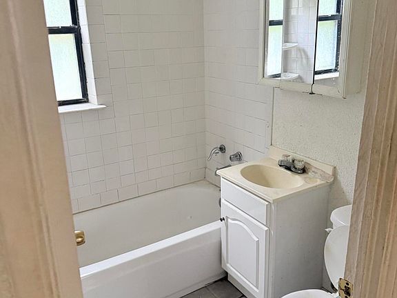 5th image of 10460 GAILWOOD Circle E