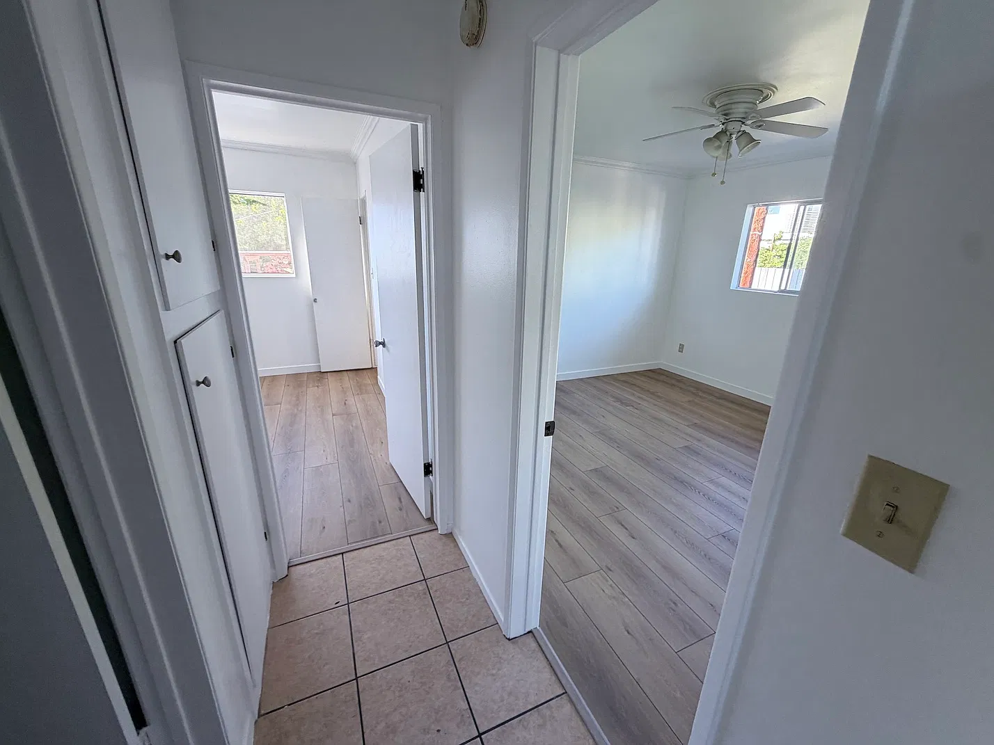 2 bed, 1000 sqft, $3,695 — Photo 4