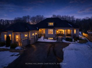 16 Basswood Dr, Wasaga Beach, ON L9Z 0A9