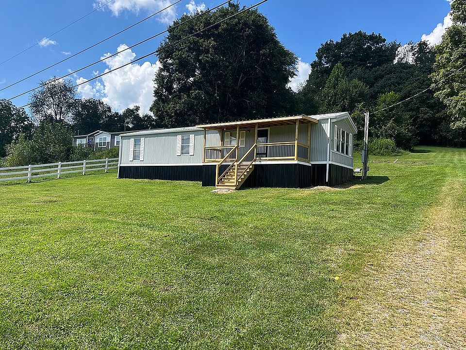 1st image of 2055 Valley Rd