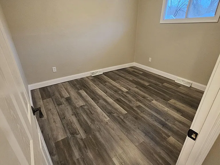 10100 Ventura Dr — Photo 7