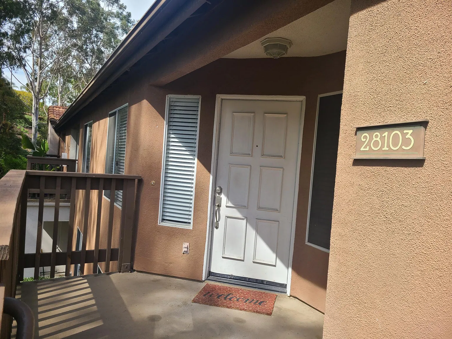 1 bed, 542 sqft, $2,400 — Photo 1