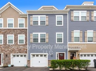 4 Naples Ln, Mount Laurel, NJ 08054