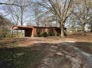 905 Rhodes St NW, Hartselle, AL 35640