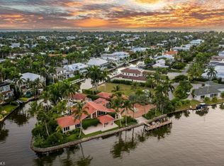 776 16th Ave S, Naples, FL 34102