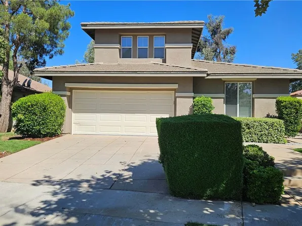 1727 Long Dr, Beaumont, CA 92223