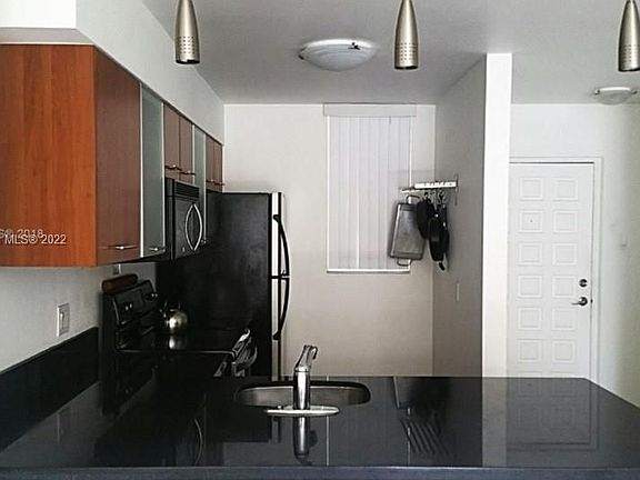 4th image of 750 NE 64th St APT B409