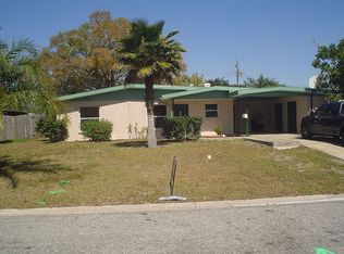 2211 Holyoke Ave, Bradenton, FL 34207