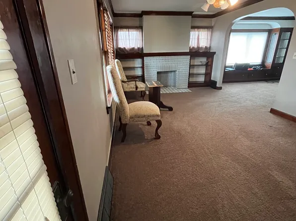 3090 W 110th St #Up, Cleveland, OH 44111