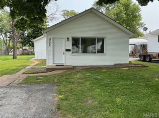 3430 Airway Ave, Saint Louis, MO 63114