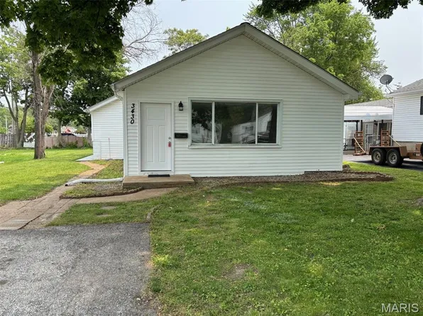 3430 Airway Ave, Saint Louis, MO 63114