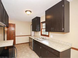 1725 Sugarloaf Trl, Minneapolis, MN 55444