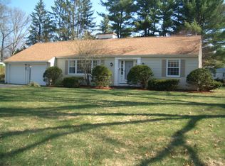 7 Delwood Rd, Chelmsford, MA 01824