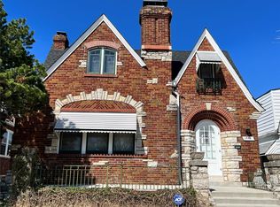 1553 Grape Ave, Saint Louis, MO 63147