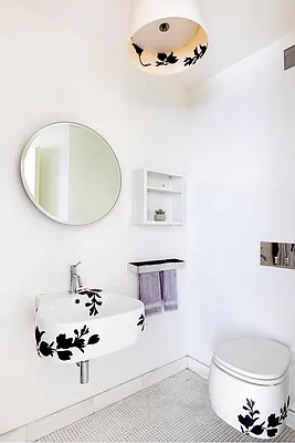 Sold by Douglas Elliman | media 14