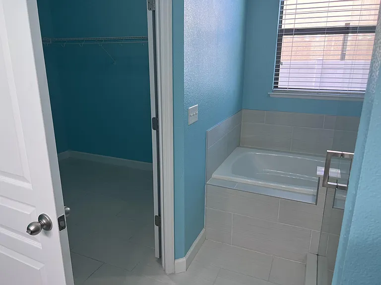 3113 Harris Park Way — Photo 25