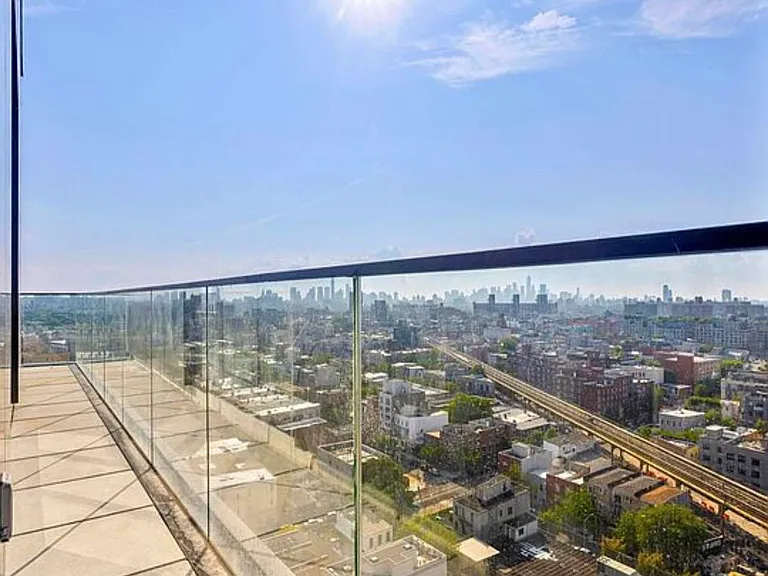 60 Cedar St #17H — Photo 30