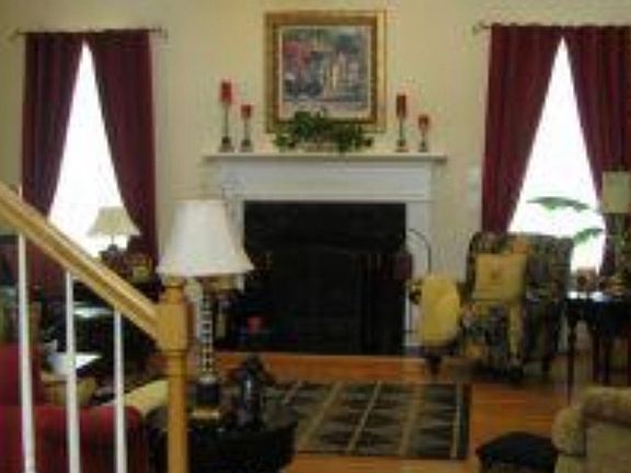 4th image of 4516 Southlea Dr